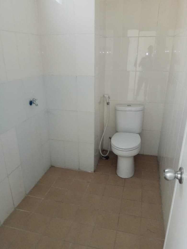 DiSewakan Ruko Bizpark Karawang Barat